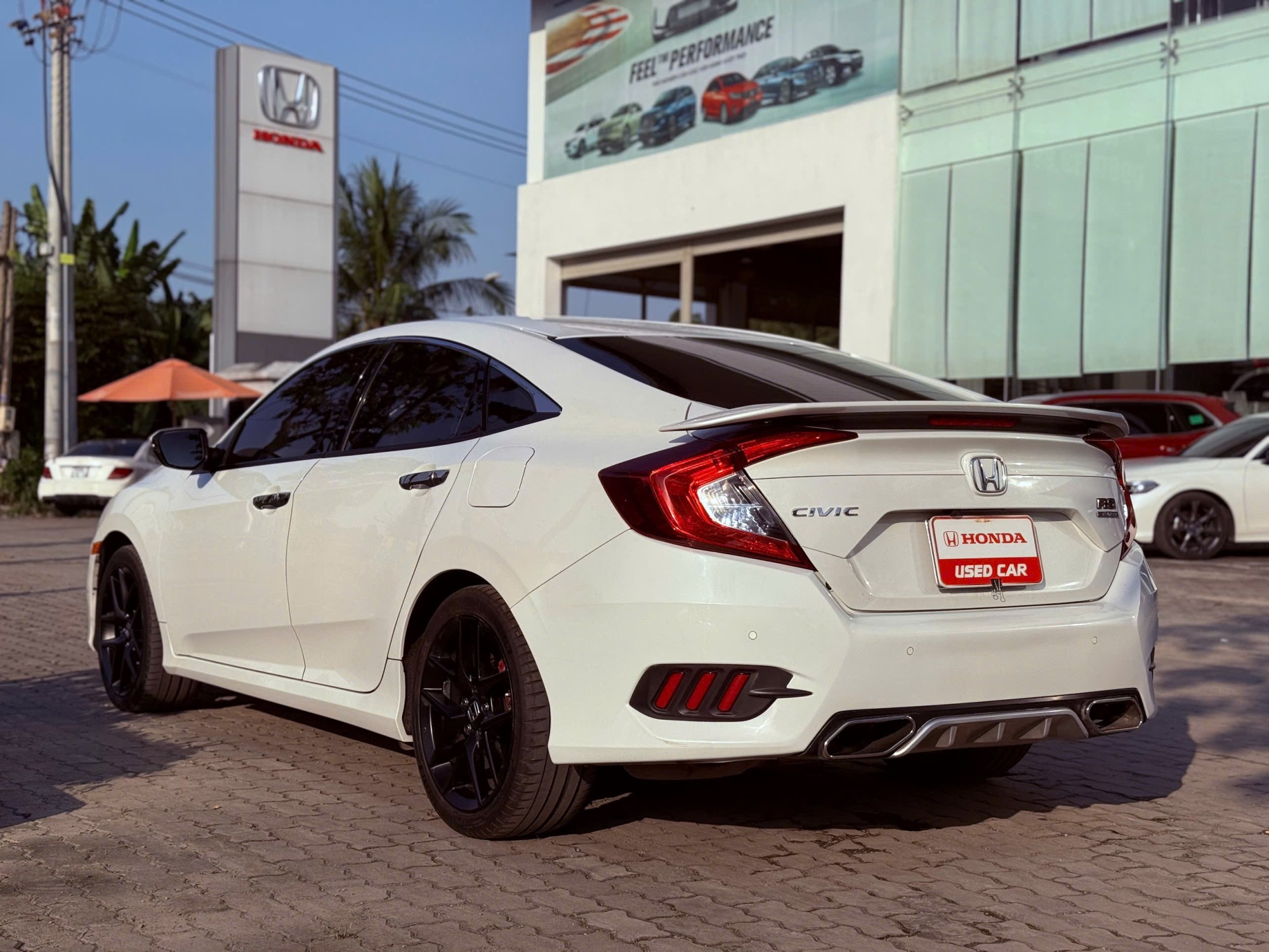 Honda Civic RS Gen 10 lướt